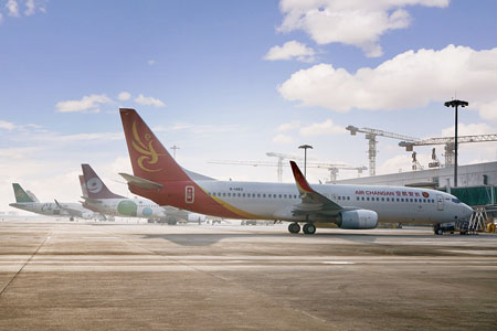 HJ210 NTP服務(wù)器+子鐘時鐘系統(tǒng)完成對宜昌三峽機(jī)場項目的交付工作